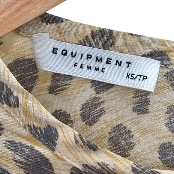 Equipment Womens XS Animal Print Silk Short‎ Sleeve Blouse - Picture 2 of 9